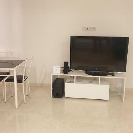 Coralia Bel F3 Clim Wifi Parking Prive Iptv Apartman Oujda Kültér fotó